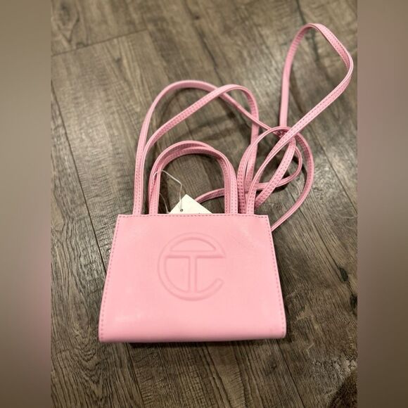 Telfar small bubble gum Ballerina Bag - Picture 5 of 7